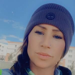 Meet your Posher, Lisa marie